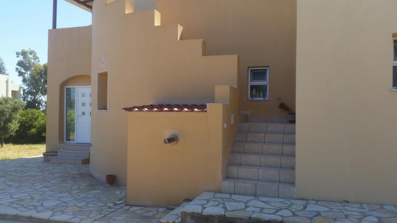 Apartmán Emmanouil Kalamos  Exteriér fotografie