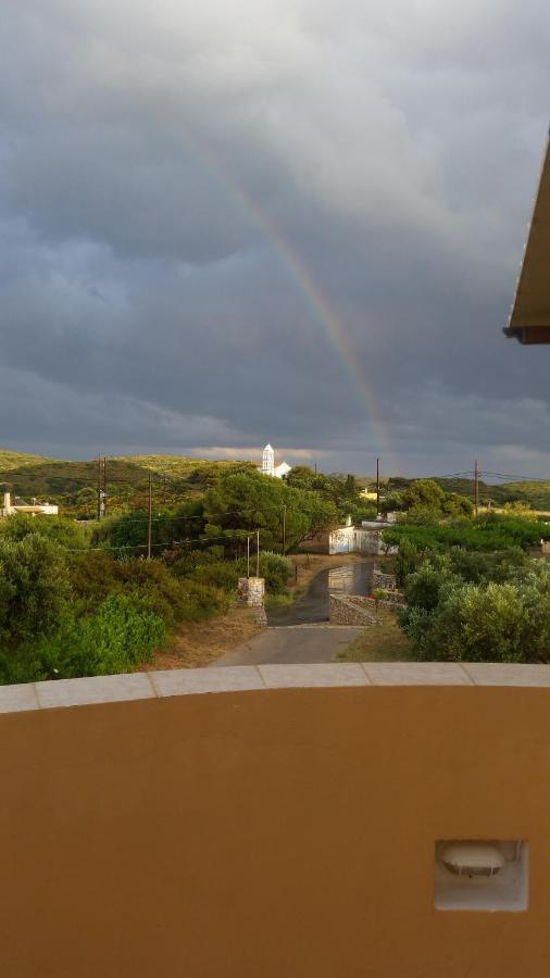 Apartmán Emmanouil Kalamos  Exteriér fotografie