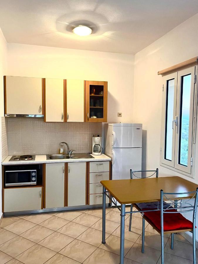 Apartmán Emmanouil Kalamos  Exteriér fotografie